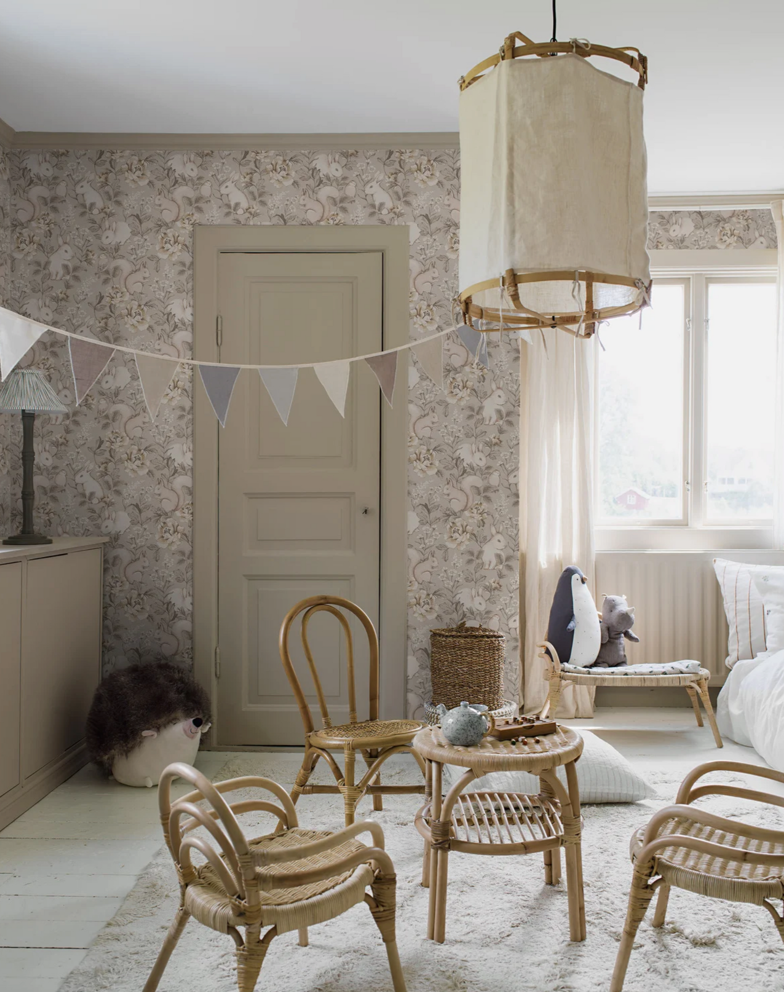 Papel de parede com padrão de coelhos em tom de bege borastapeter