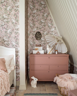 Papel de parede com padrão de coelhos em tom de rosa borastapeter