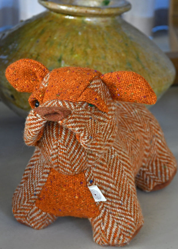 Cães patchwork para segurar portas