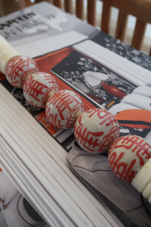 Pincel Decorativo em cerâmica e detalhes orientais