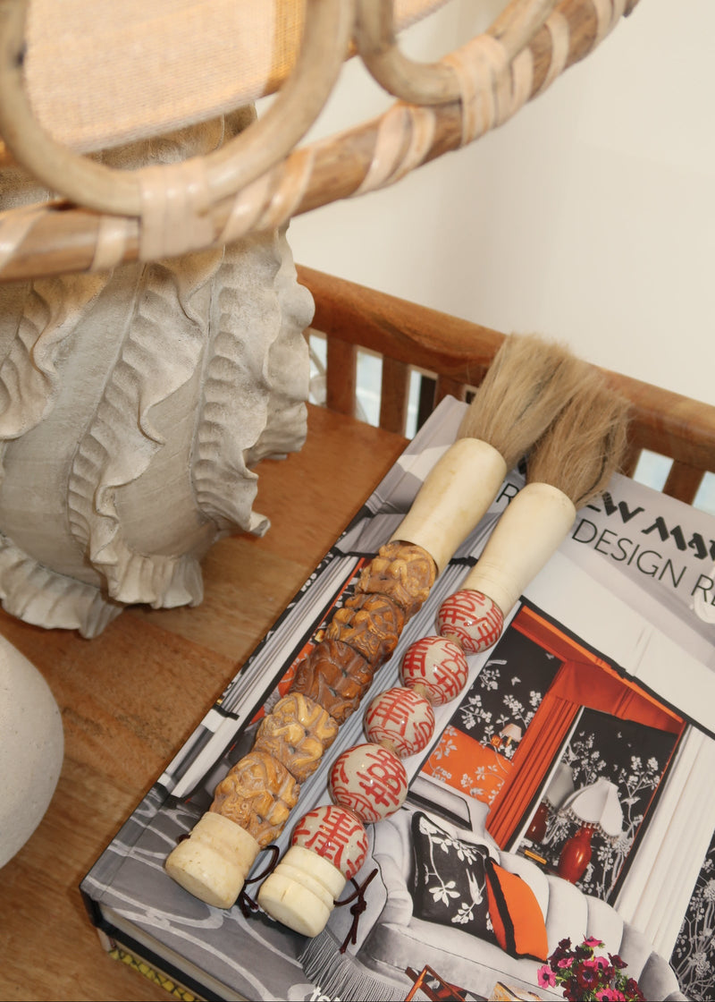 Pincel Decorativo em cerâmica e detalhes orientais