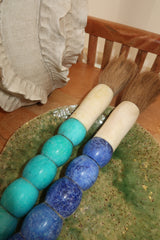 Pincel Decorativo marmoreado em tons de azul noite