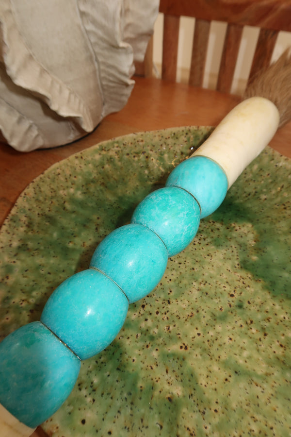 Pincel Decorativo Marmoreado em tons de azul turquesa