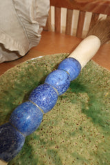 Pincel Decorativo marmoreado em tons de azul noite