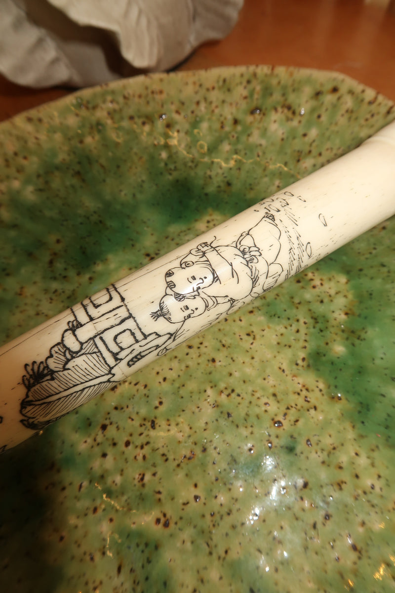 Pincel Decorativo Marfim Ilustrado