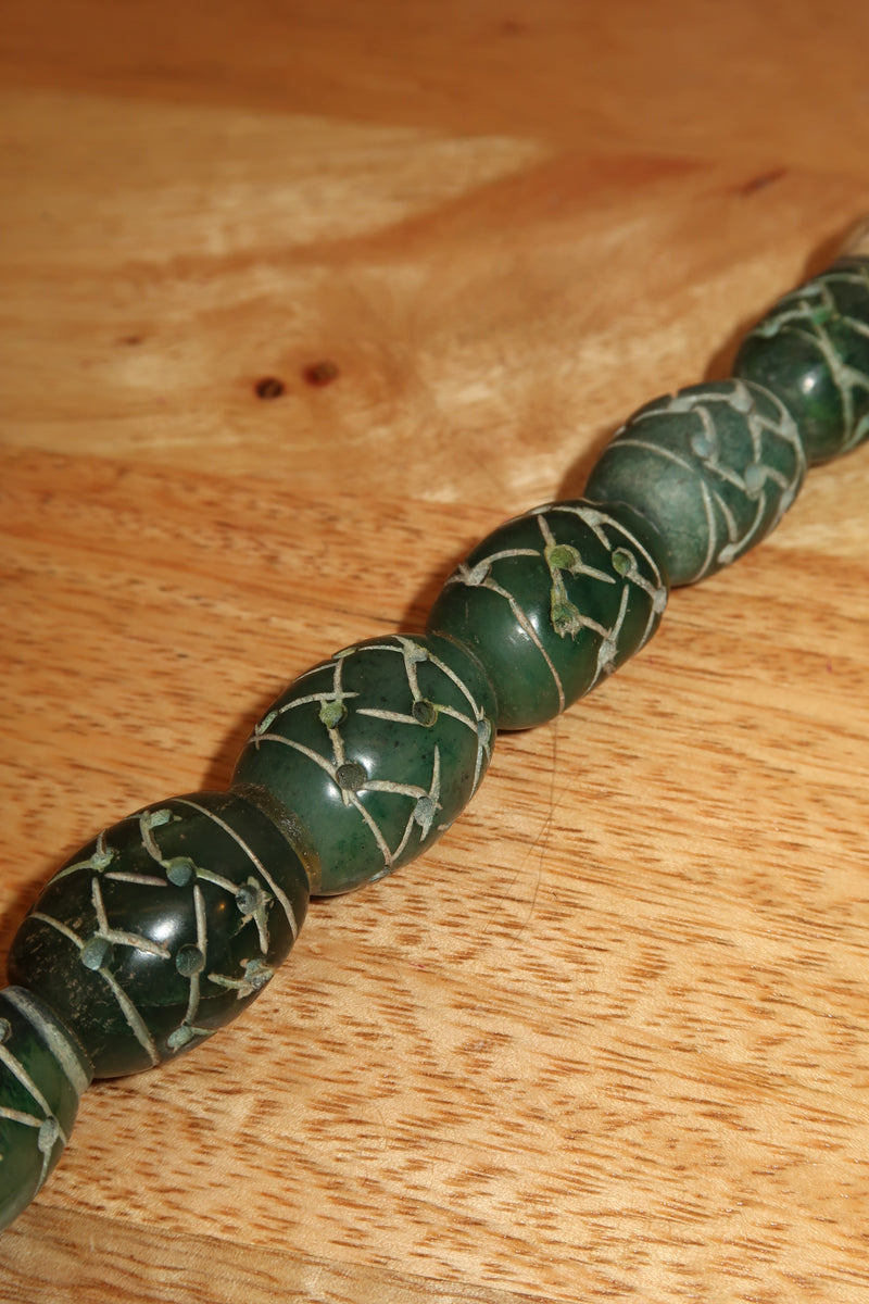 Pincel Decorativo detalhado em Verde Jade