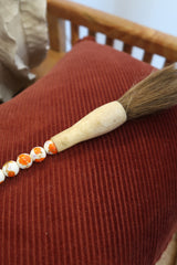 Pincel Decorativo com Detalhes Florais