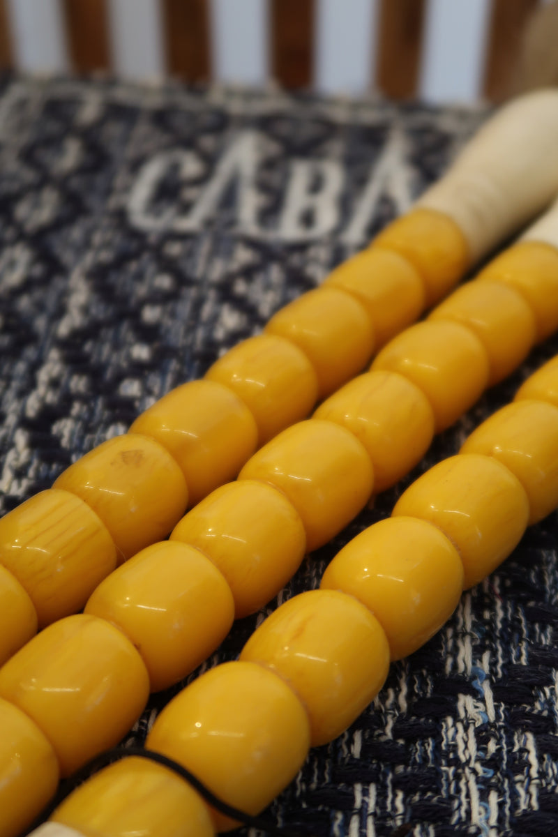 Pincel Decorativo em tom mostarda