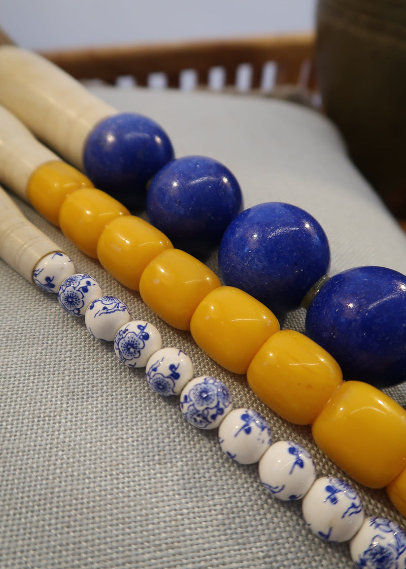 Pincel Decorativo floral em tons de Azul e Branco