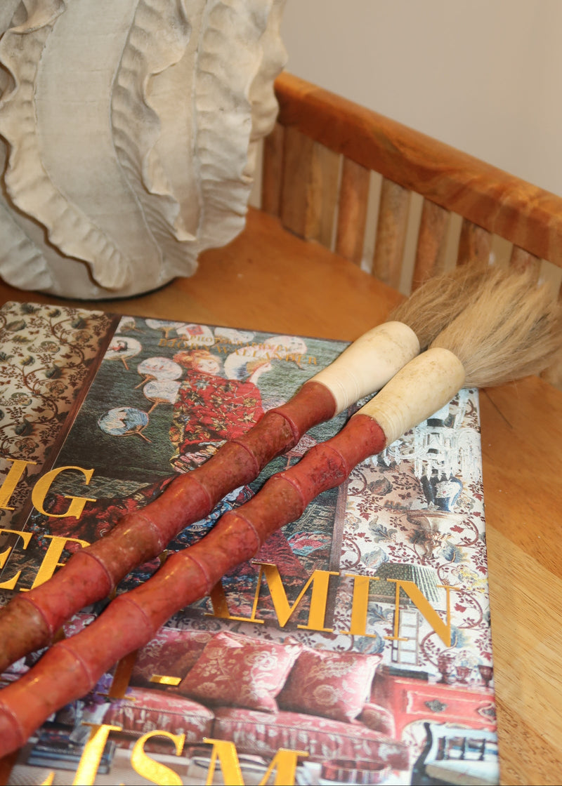 Pincel Decorativo em tom Coral Envelhecido