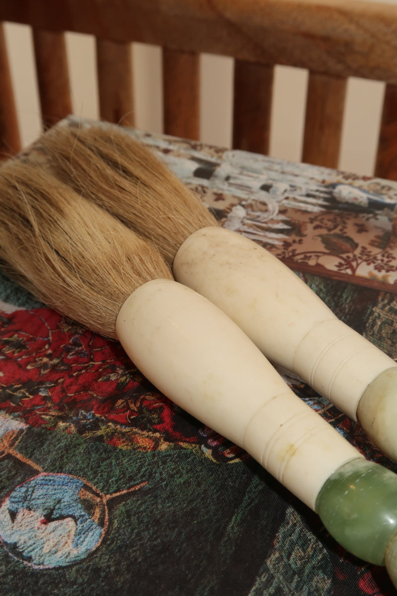 Pincel Decorativo marmoreado em tons de verde água