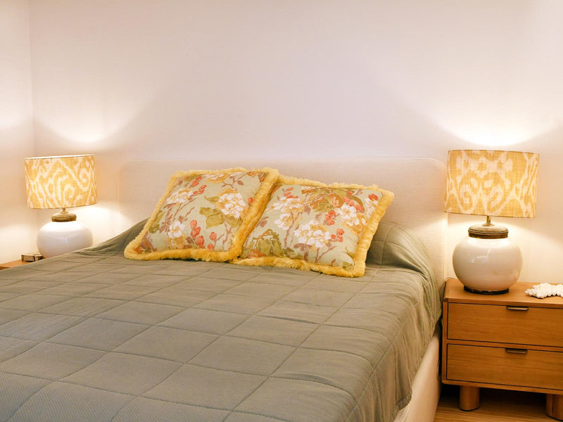 Abajur com padrão Andrew Martin