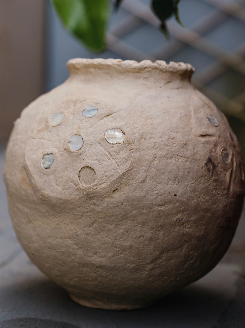 Potes de papier mache