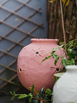 Pote de papier mache em rosa