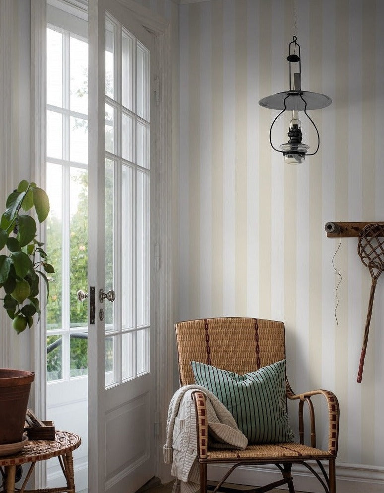 Papel de Parede com riscas em tom de amarelo borastapeter